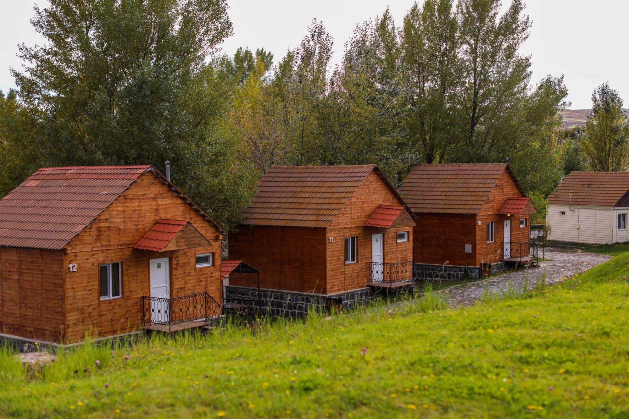 Noy Land Resort Sevan Exterior photo